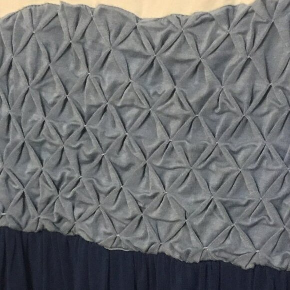 Blue & White Sundress - Picture 3 of 4